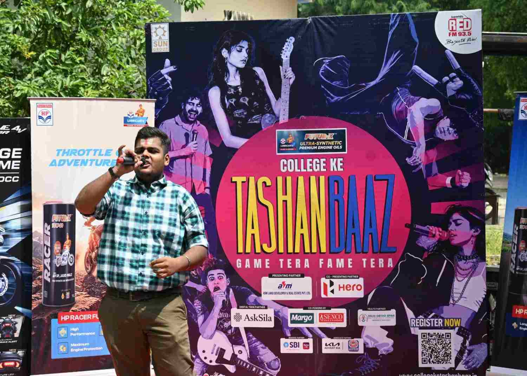 Red FM organises \'College ke Tashanbaaz\' at SIET CAMPUS